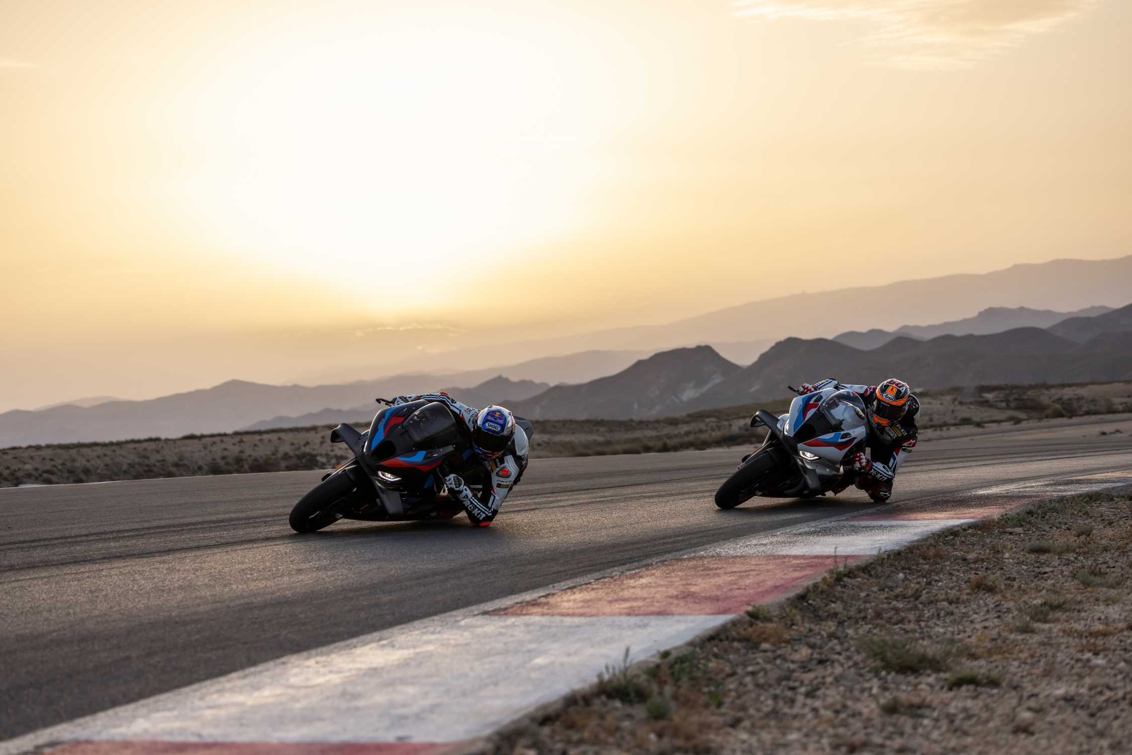 /assets/images/slider/bike-slide4.jpg