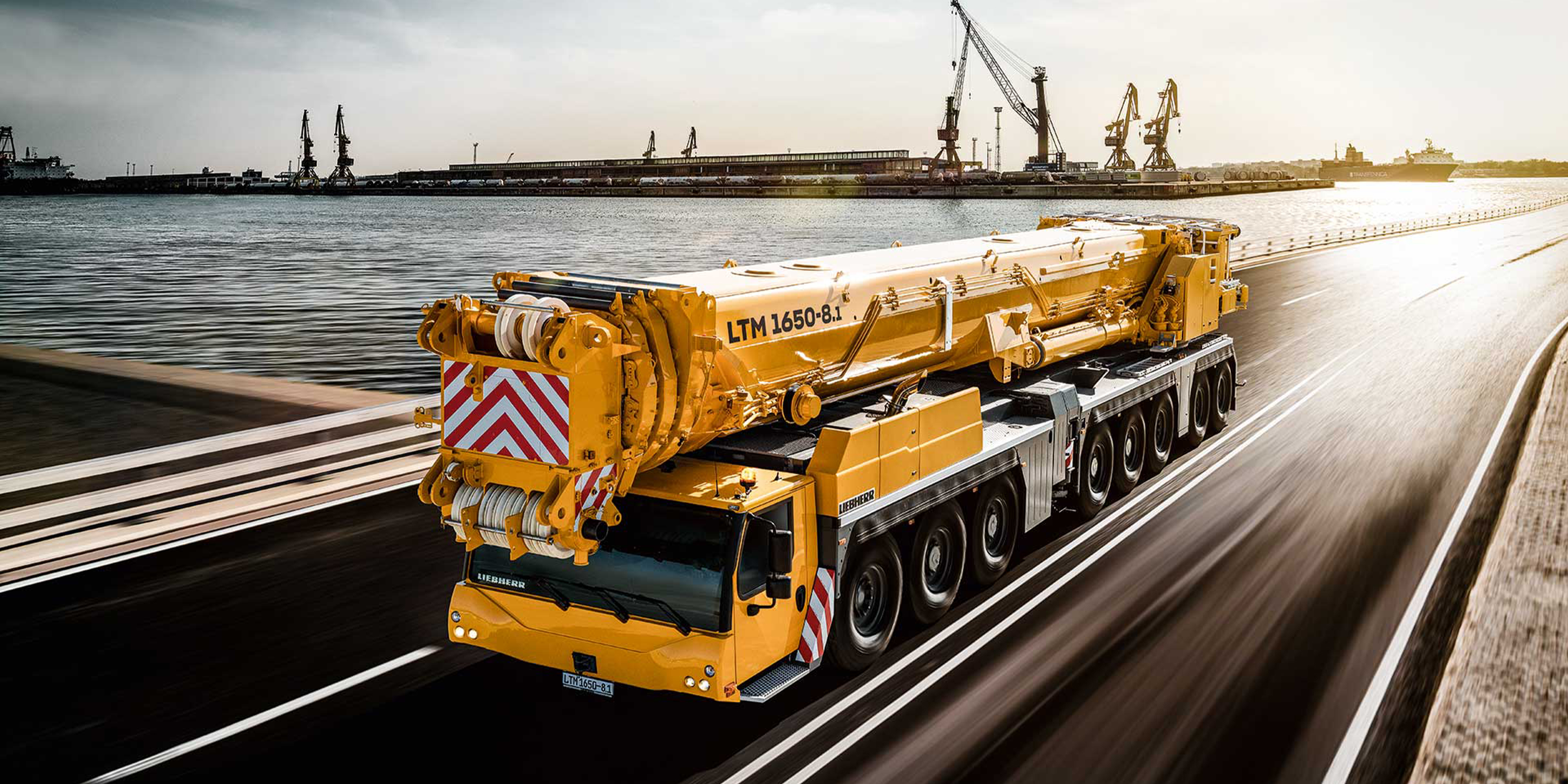 Liebherr LTM 1650 Crane